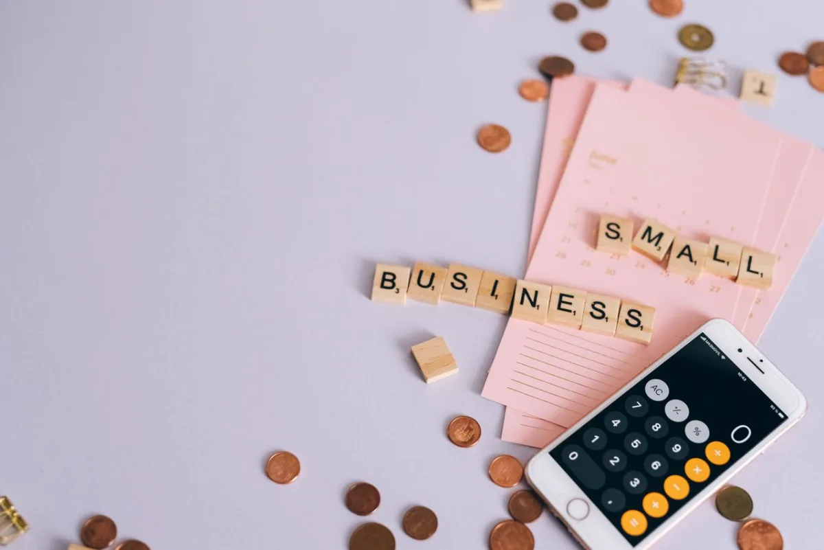Launch a business without a website and without big investments: a practical guide to get started