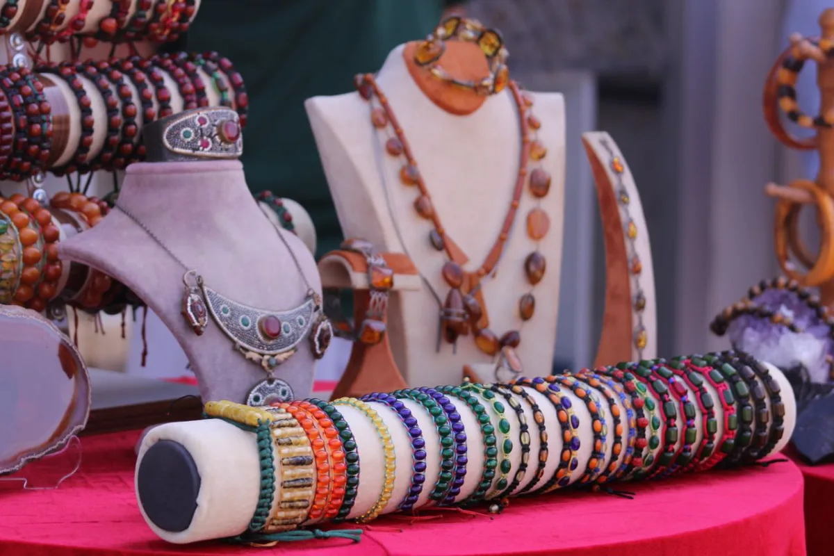 Business Idea: Handmade Jewelry Workshop — Complete Launch Plan
